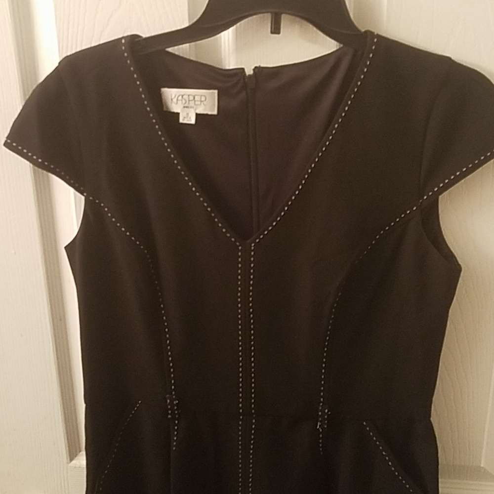 Black dress white stitching sexy knee-length